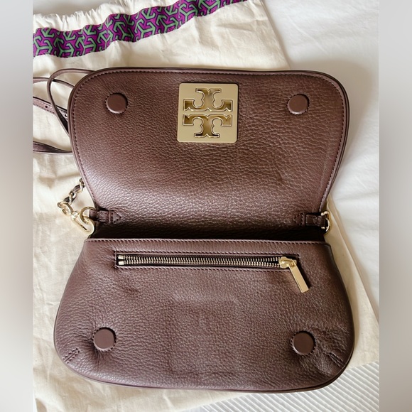 Tory burch chocolate brown Leather crosssbody bag. - Picture 3 of 8